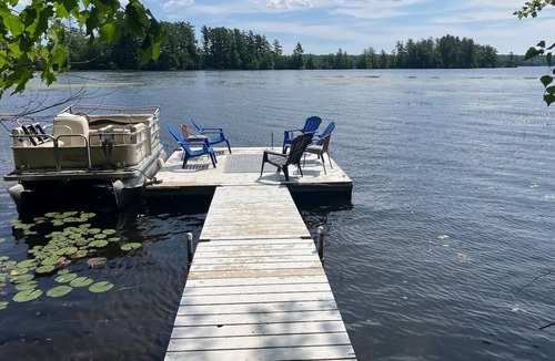Jefferson House | Damariscotta Lakefront 3BR+