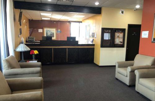 West Henrietta Hotel | Days Inn by Wyndham Henrietta/Rochester Area