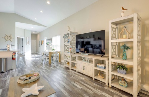 Steinhatchee House | Deck & Steinhatchee River Views: Family Getaway