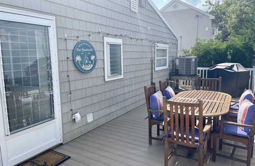 Ocean Beach III Cottage | Delightful 2-Bedroom Beach Cottage in OBIII