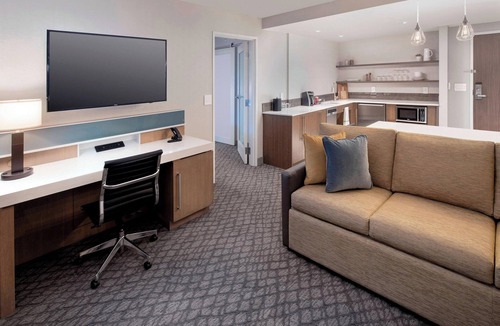 Port Gardner Hotel | Delta Hotels by Marriott Seattle Everett