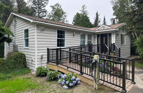 Bass Harbor House | Deluxe vc home 3 bd/2bath, whealchair accessible
