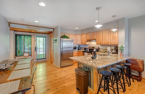 Nellysford Condo | Dobie condo, renovated top to bottom! LOTS OF DETAILED INFO LISTED ☺️