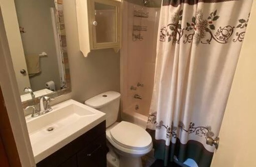 Wilmington Ski Chalet | Dog friendly Chalet in the Woods w/Pool-Mt. Snow