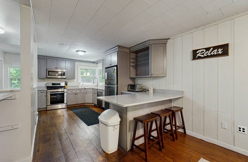 North Conway House | Dog-friendly home w/fireplace & furnished deck - near resort