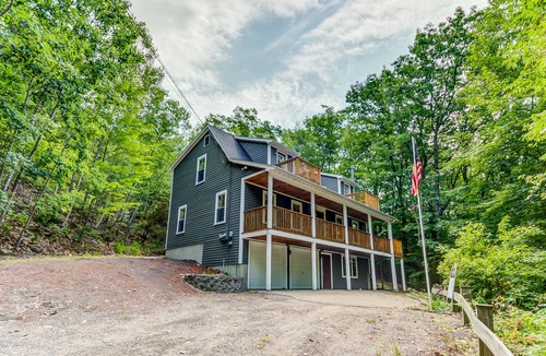Eidelweiss Village House | Dog-friendly home with large deck, AC, grill, fireplace & beach access