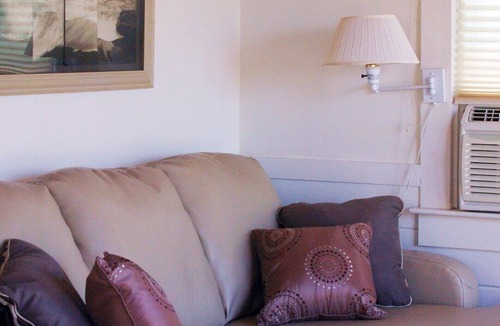 North Truro Cottage | Don't Miss this Beachfront Gem!