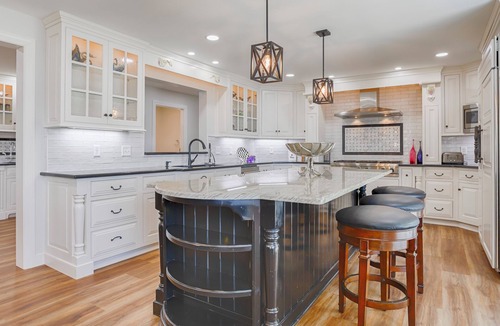 Hammondsport House | Dreamways: "Memorable Views + Pet Friendly!"