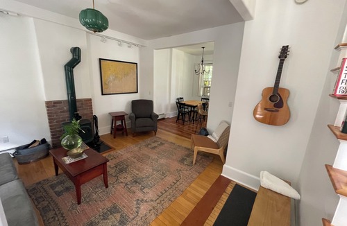 Portland House | Elegant and efficient Island home 4 miles from downtown Portland