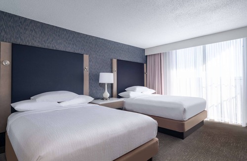 Hunt Valley Hotel | Embassy Suites by Hilton Baltimore Hunt Valley