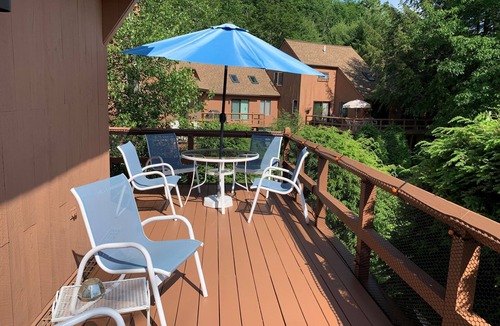 Grantham Condo | Enjoy beautiful water views from this light-filled condo with three levels of furnished living space