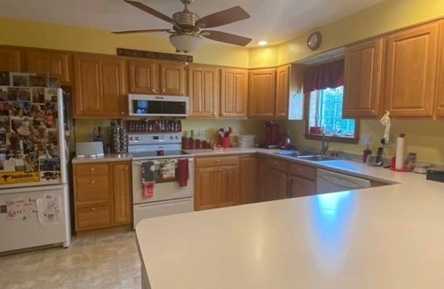 Wakefield House | Entire Home on Lake Ivanhoe East Wakefield, NH