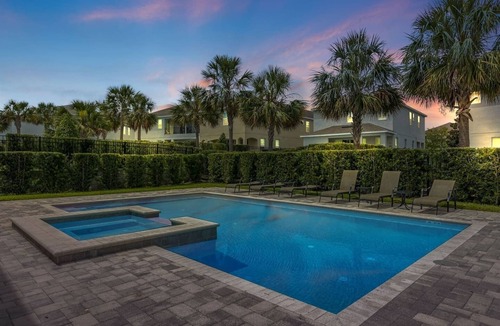 West Kissimmee Villa | Epic Family Retreat | Poolside Lounge, Home Theater & Game Haven