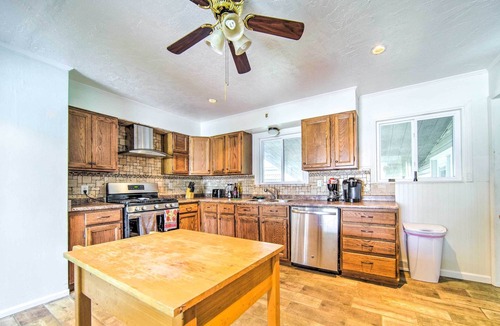 Erie House | 'Eriesistable Place' ~ 4 Mi to Downtown!