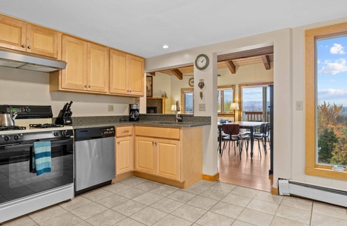 Morrisville House | Escape 2 Stowe: 5 minutes from village of Stowe