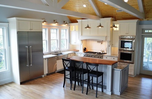 Cape Fear Station House | EXCEPTIONAL HOME, WALK TO: E BEACH, MIKE'S BITES, SHOAL'S, COMMON & CONSERVANCY