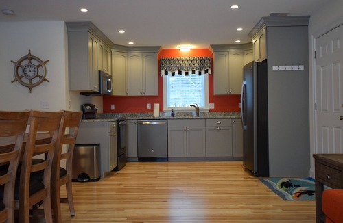 York Beach House | Exceptional Year Round Rental 1/4 Mile To Short Sands Beach & Downtown York