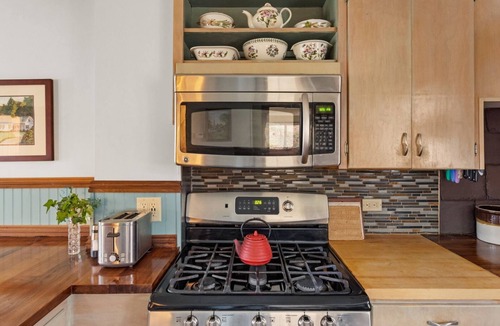 Stowe Village Historic District House | Experience fall in the Village!