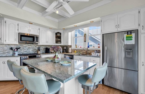 Point Pleasant Beach House | Fabulous Historic Seashore Victorian Saltwater Pool closes End of September