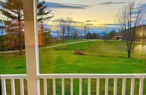 Hubbardton House | Fabulous property with spacious house and amazing views in charming Castleton.