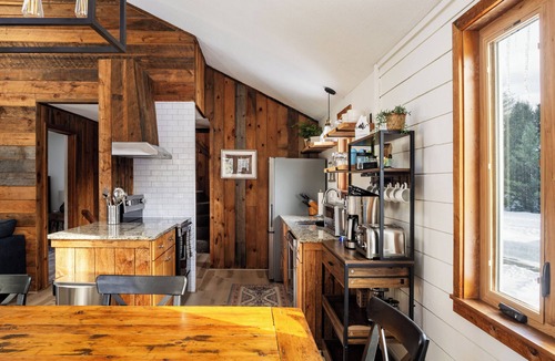 Thornton House | Family-Friendly 3Bd+Loft w/Mtn Views + Fireplace