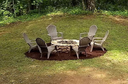 Almond House | Family Friendly, Bryson City, Tsali, GSM Railway, Nantahala