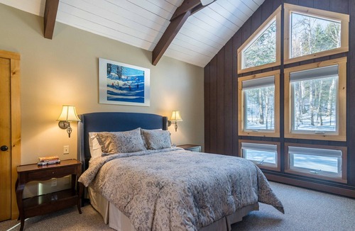 Winhall House | FAMILY FRIENDLY DESIGNER DECORATED SKI RETREAT