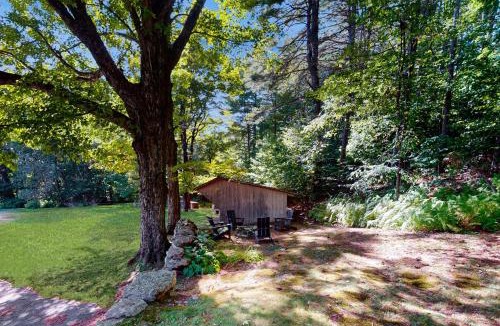 Jamaica House | Fawn Ledge