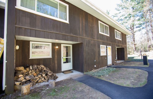 Stowe Area Condo | Fox Hill Condo - Convenient Location For Year Round Family Vacations.