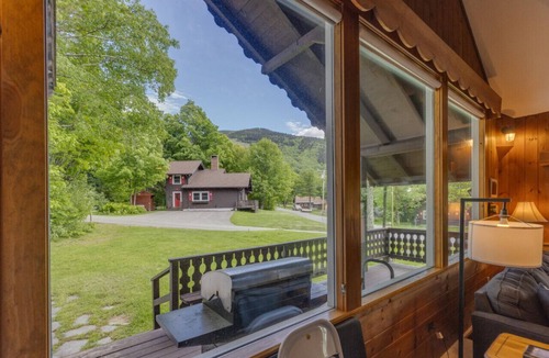 Franconia Ski Chalet | Franconia Notch Retreat- EV Charger
