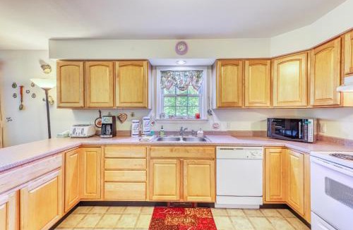 Franconia House | Franconia's Far Far Away