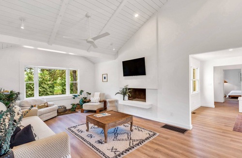Amagansett North House | Fully-Renovated Beach House in Central Location, Expansive Outdoor Space...