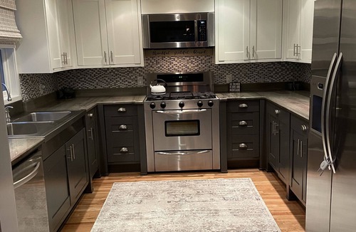 Culloden Shores House | Fully Renovated. Stroll to sound.