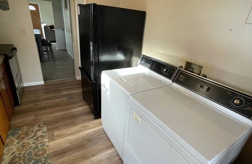 Norwalk House | Fun getaway house with arcade. Cedar Point/Kalahari/Sports Force Park/Summit Rac