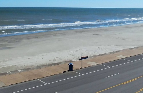 San Jacinto Condo | Galveston Texas