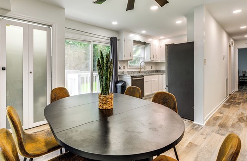 Bermuda House | Game Room + Yard: Updated House in Chester!