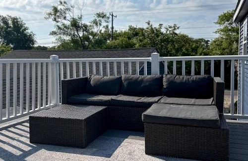 Oak Bluffs Apartment | Garage Suite