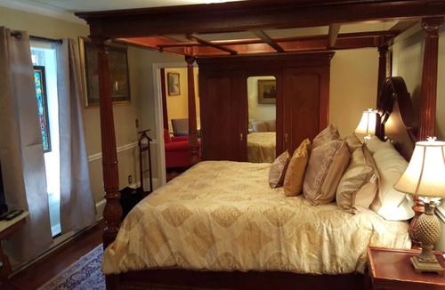 Luray Apartment | Garfield Guest House - Stonyman Suite