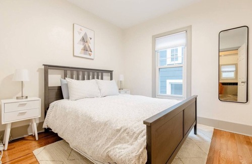 Buffalo House | Gates Circle 2 Bedroom Sanctuary
