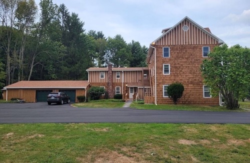 Town of Delaware House | Gedney Main House:Brand new listing just remodeled! Only 8 min. to Bethel Woods!