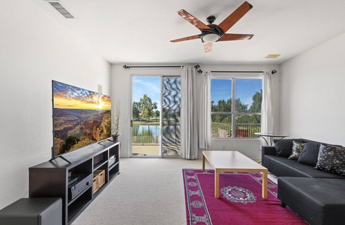 Arrowhead Ranch Villa | Glendale Golf Community Getaway