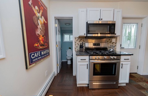 South Glens Falls House | Glens Falls walk to Downtown, nearby Saratoga & Lake George