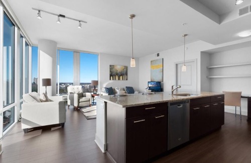 McLean Apartment | Global Luxury Suites at Tysons Corner