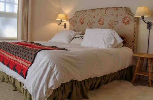 Dorset House | Glorious, Private, Dorset Retreat - Mountain Views, Trails, Swimming, Glamping!