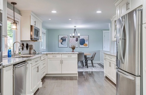 Suncook House | Golf, Hike & Explore: Family Home in Pembroke!