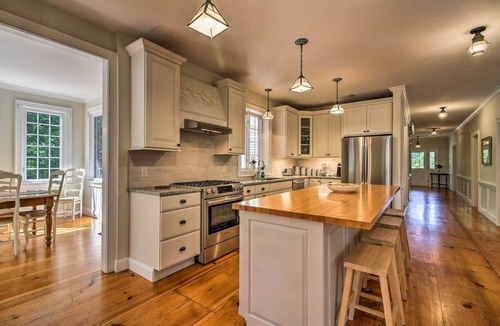 East Dorset House | Gorgeous house- near Manchester VT, shopping, hiking, arts, golf, skiingn