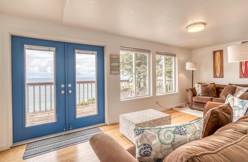 Lincoln City House | Grace's Beach House