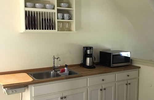 Grafton Apartment | Grafton Village Haven