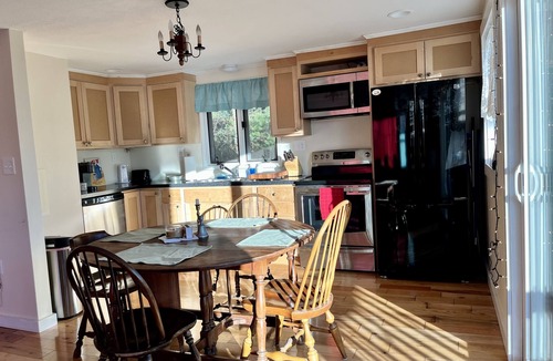 Wolfeboro Cottage | Grandmas Cottage on the River and the Rail Trail in Wolfeboro