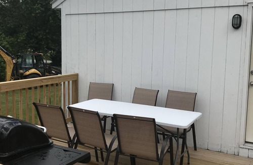 Intervale House | Great Family Getaway! Minutes to Attractions and Downtown!